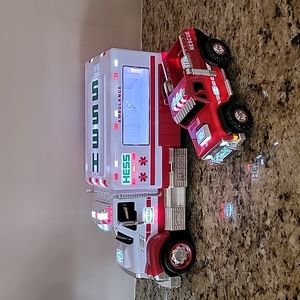 Hess Ambulance and rescue 2020
